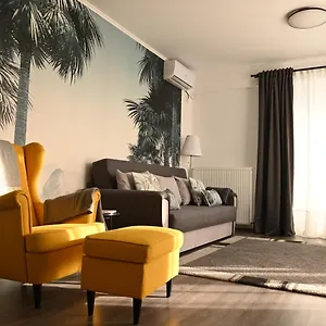 Mathias Airport Residences & Therme-self Check-in Apartament