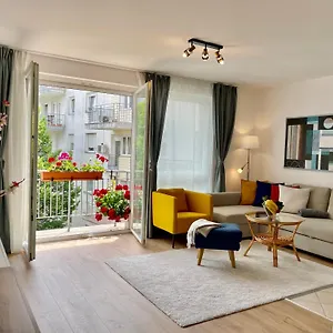 https://feel-home-deluxe-budapest-with-private-garage.inbudapesthotels.com